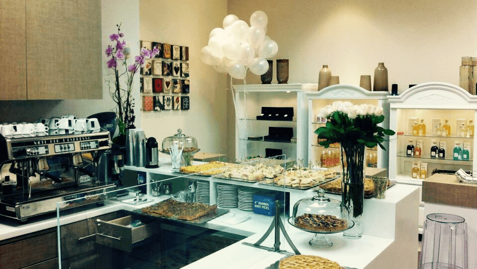 Gualt's Café (1221 Brickell)