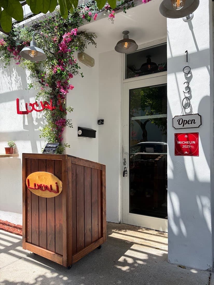 Lucali