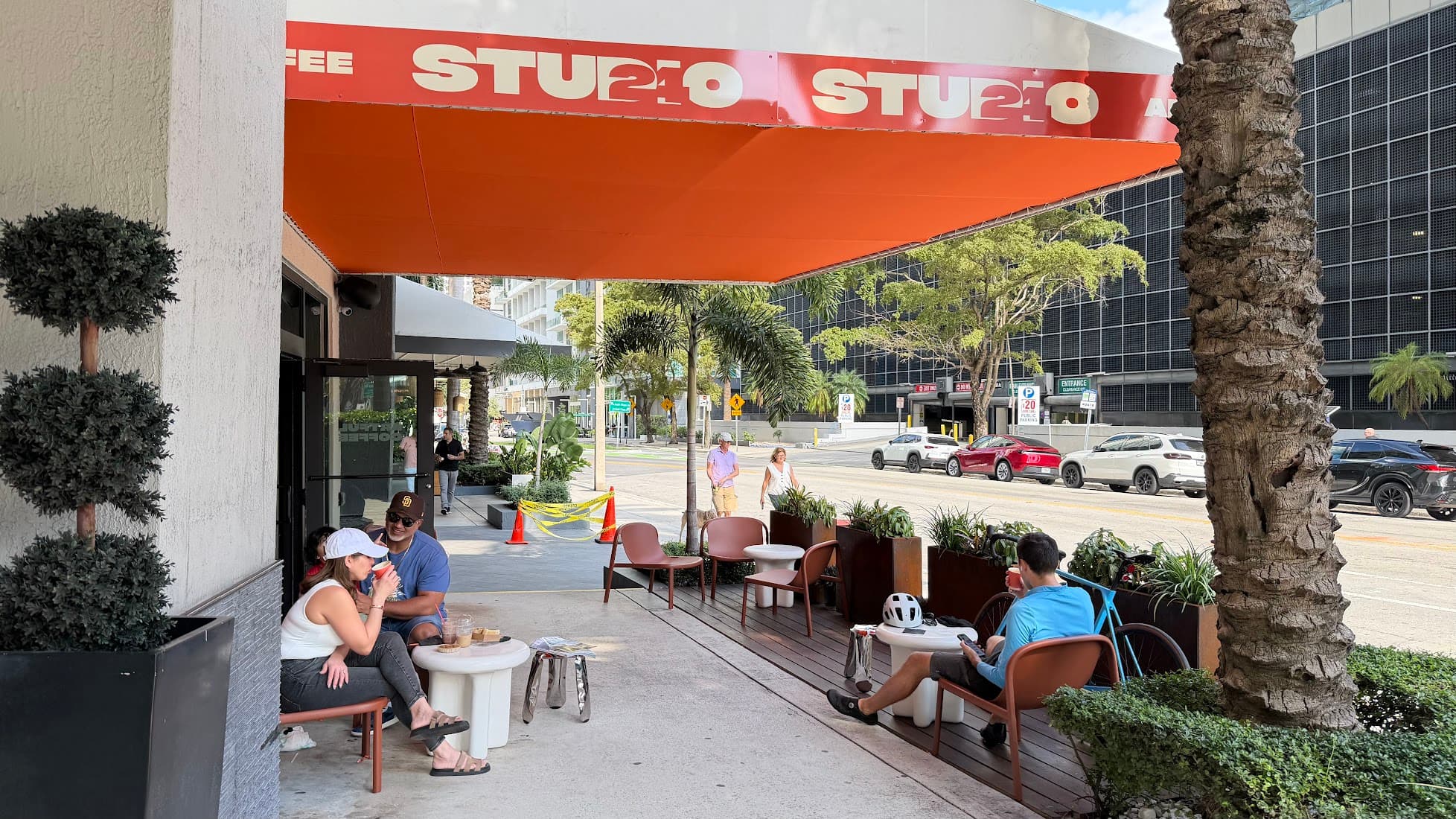 Studio 24 Artful Coffee